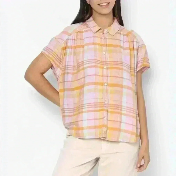 NWT American Eagle Plaid Short Sleeve Pink Orange Button Down Shirt Size X-Small - Picture 1 of 7